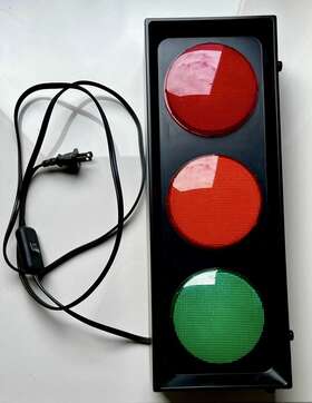 49005 Etl Traffic Light / Stop Wall/ Stand Up Decoration Room Decor With Switch
