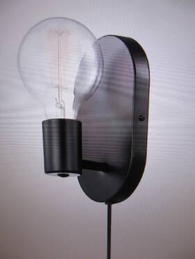 51488 Globe Electric Linus 1-light Matte Black Plug-in Or Hardwire Modern Wall Sconce