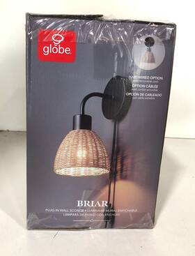 1008833264 Globe Electric 1light Matte Black Plug In/hardwire Wall Sconce With Rattan Shade