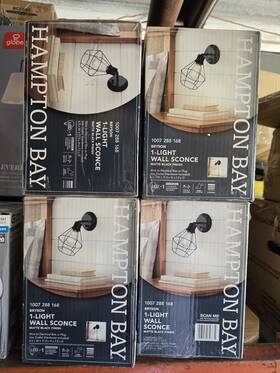 1007288215 Hampton Bay Lot Of 4 Bryson 1-light Matte Black Wall Sconce 65740 New