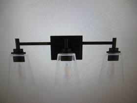 Hb3681-43 Hampton Bay Wakefield 22 Inch 3-light Matte Black Modern Vanity With Clear Shades