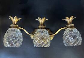 5313bb Hinkley Lighting 3 Light 21 Inch -w Brass Pineapple Vanity With Clear Optic Glass Shades 5313bb Hinkley Lighting 3 Light 21 Inch -w Brass Pineapple Vanity With Clear Optic Glass Shades