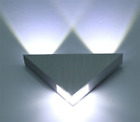 Hn-13 Lightess Triangle Led Wall 798154081524