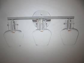 F42223-vl-bn Hukoro 3-light Bathroom Vanity Light With Brushed Nickel Clear Glass Shade