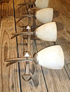 60-093 Nuvo Lighting Excalibur Real Rust Finish Tuscan Suede Glass Shade 4-light Bath Fixture 33x12x7