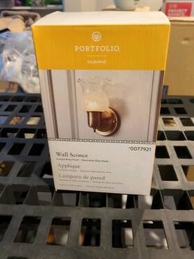 Fb05-001 Portfolio 4.57-in W 1-light Antique Brass Pocket Wall Sconce Light Etched Globe