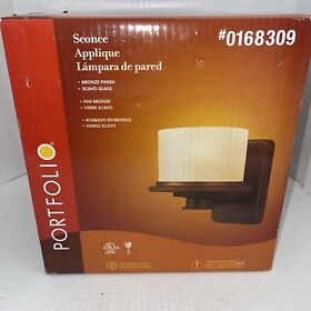 016-8309 Portfolio Wall Sconce Model #0168309 Bronze Finish Scavo Glass Light New