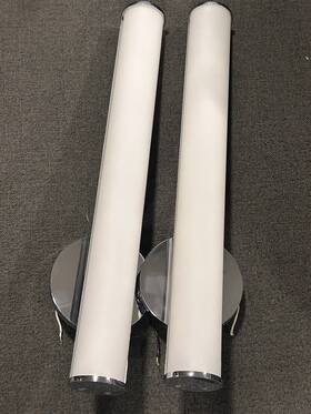 2501.01 Somneman Lot Of 2 Pieces Sonneman 18 Inch Led Bathroom Or Indoor Wall Sconces Tested