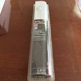 Utilitech 755284013924 Pro 18-in Hardwired Led Under Cabinet Light Bar