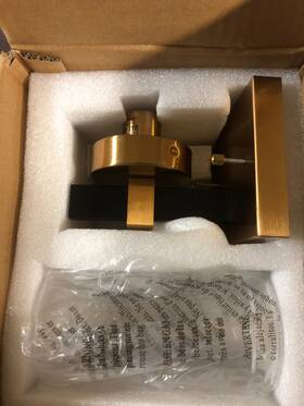 Z-s7b36vni-4661 Zevni Musom 1-light Modern Brass Gold Wall Sconce Seeded Glass Bathroom A04661