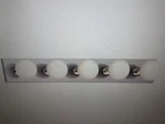 Volume Lighting 5-LIGHT Indoor Chrome Makeup Hollywood Bath Vanity Bar Wal. Fixed Price $26.96.