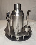 Hampton Home Brushed Stainless Steel 7 Piece Set Organized Bartender. Fixed Price $14.00.