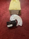 Land Rover Handle Drive Selector Knob A/t Range Classic Discovery BTR8332PMA. Fixed Price $115.00.